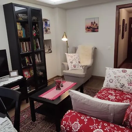 Mira Tú Casa En * Oviedo